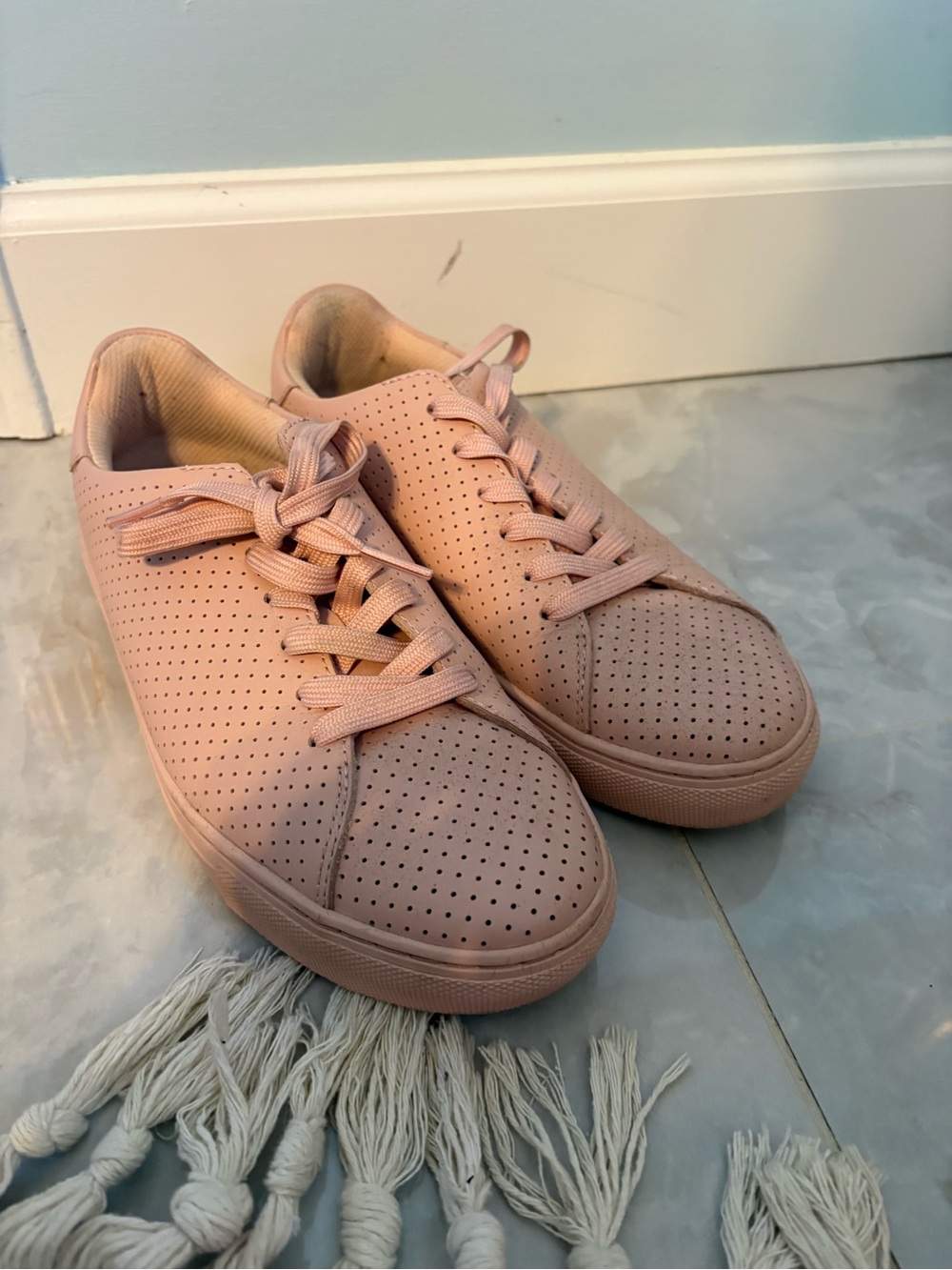 G/FORE Blush Pink Perforated Lace-Up Sneakers